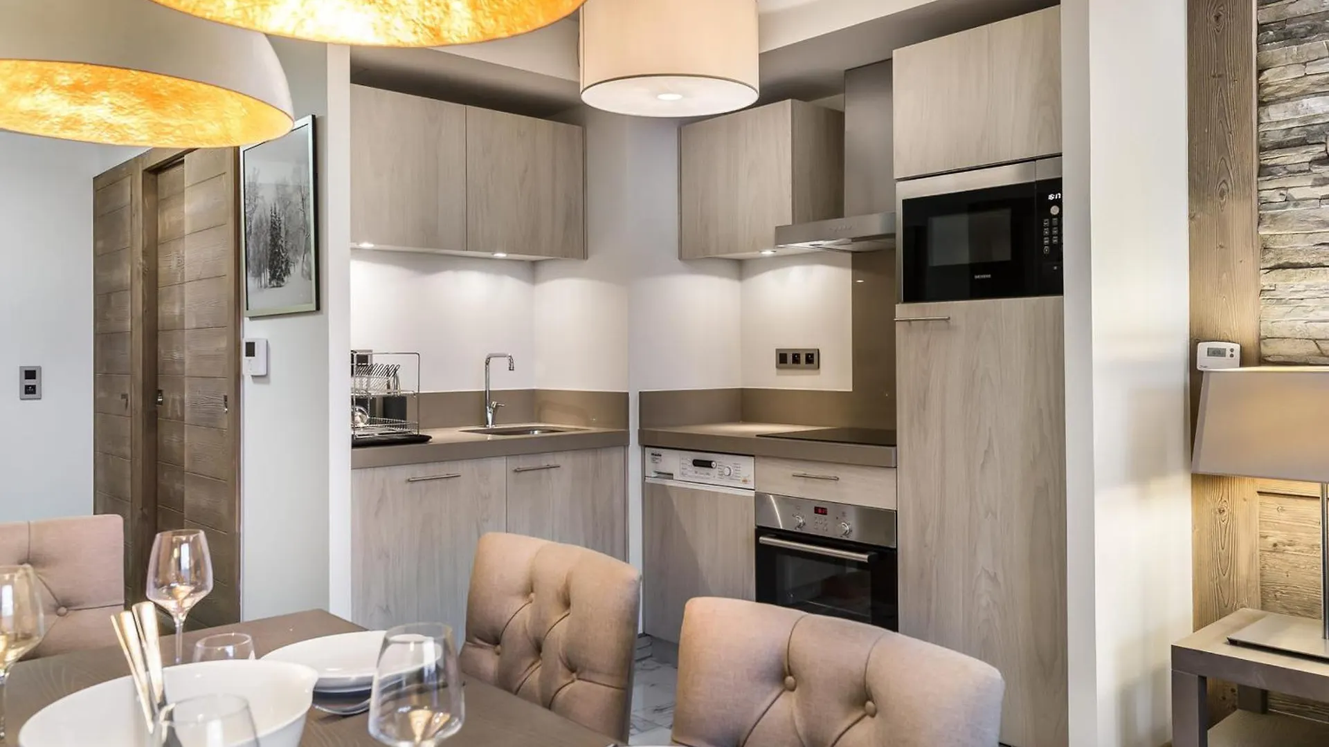 Apartamento Appartement Elegant Avec Acces Facile Aux Pistes, Parking Et Salle De Fitness - Fr-1-562-23 Courchevel
